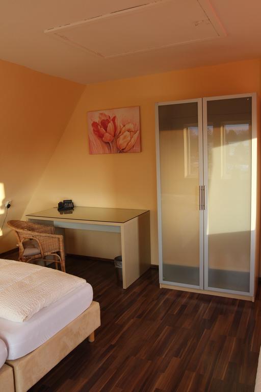 Vierlandentor Hotel Хамбург Екстериор снимка