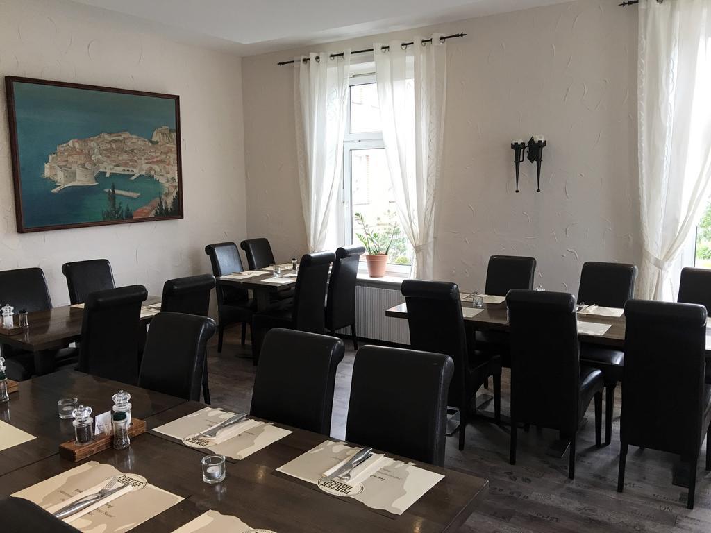 Vierlandentor Hotel Хамбург Екстериор снимка